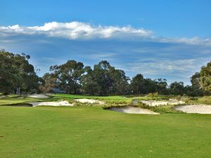 Peninsula Kingswood (North) 11th Approach